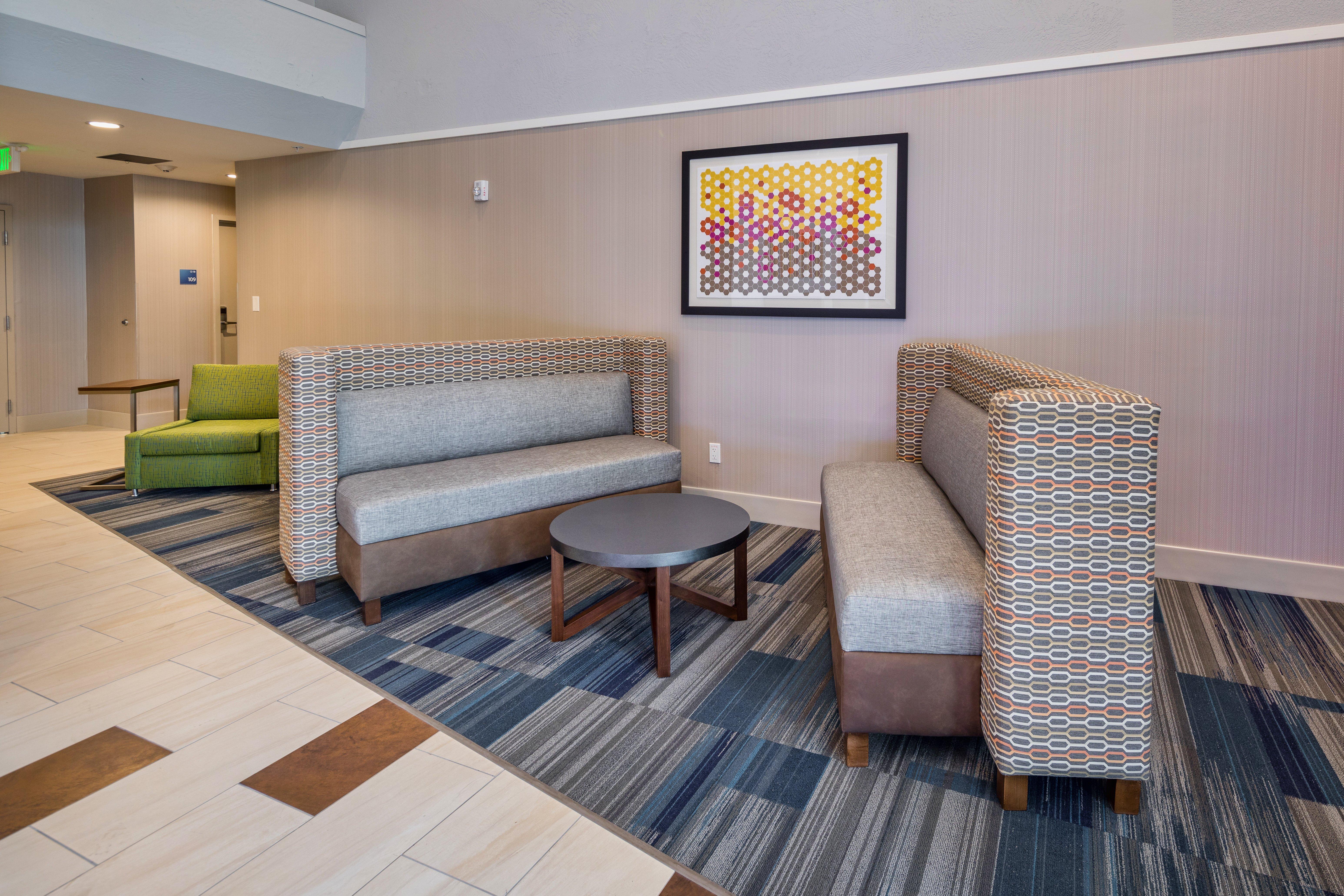 Holiday Inn Express - Sunnyvale - Silicon Valley By Ihg Exterior photo